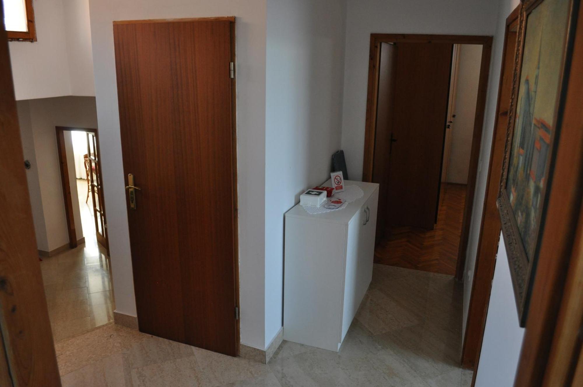 Apartman Ostrea *** Bale Buitenkant foto