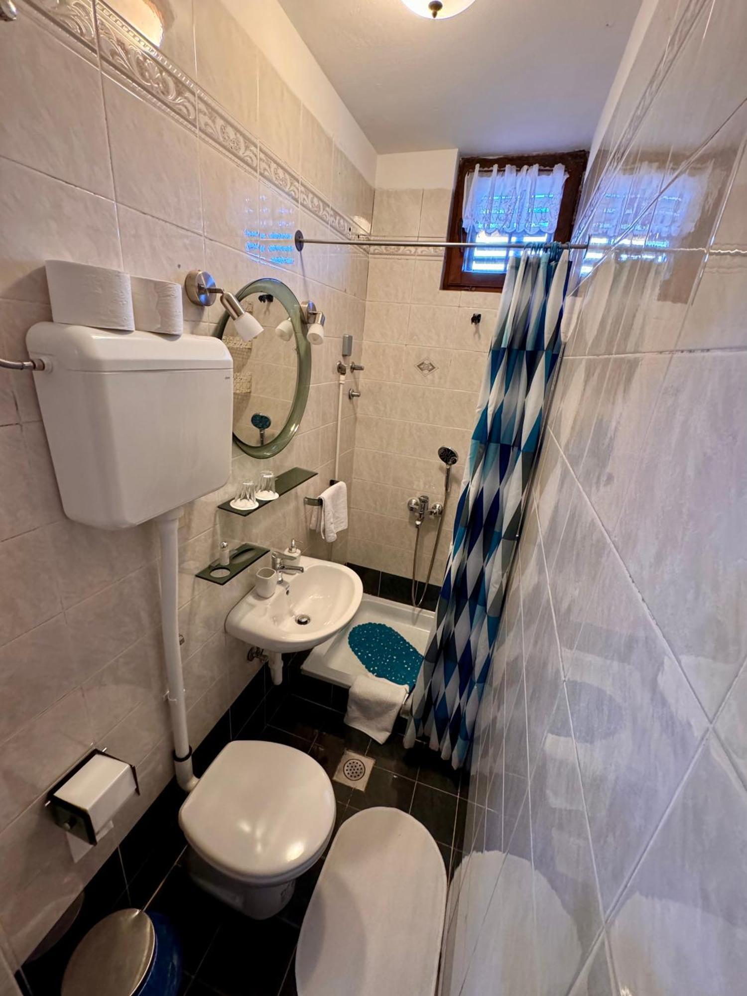Apartman Ostrea *** Bale Buitenkant foto